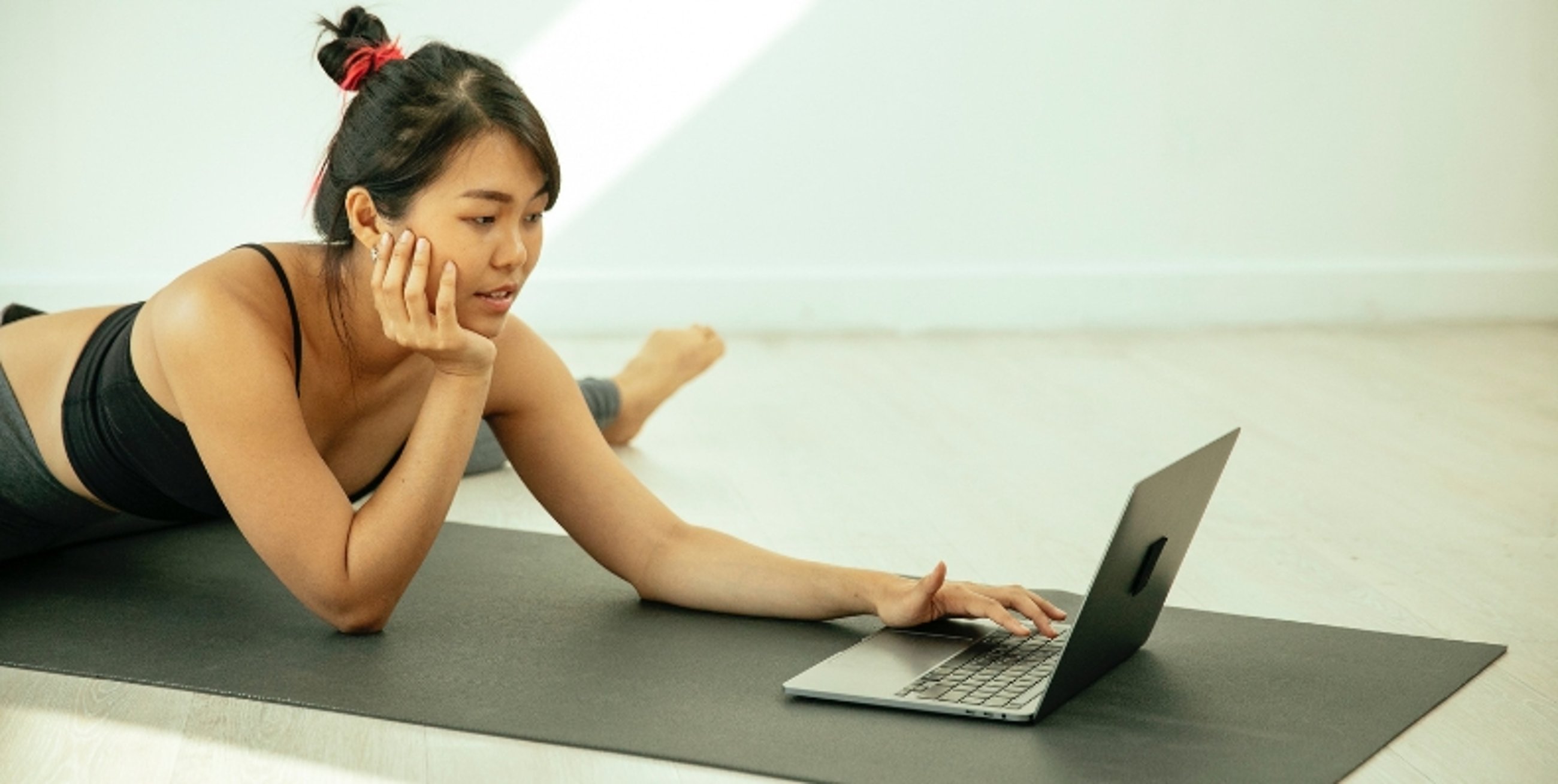 Virtuální fitness - objevte online tréninkové platformy a jejich výhody