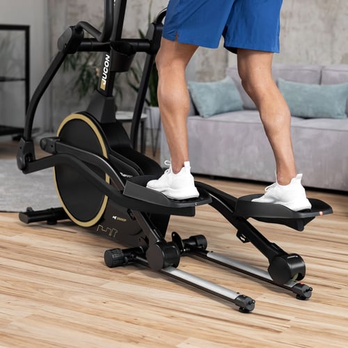 Jucon Gold zdjęcia z modelem