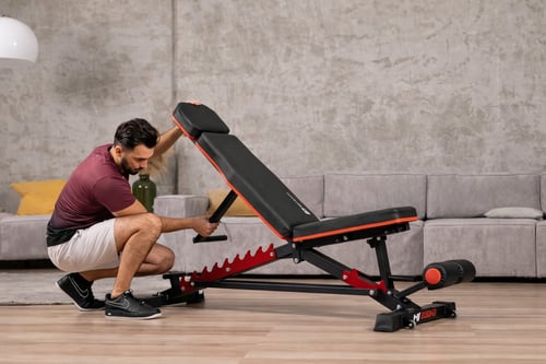Jak správně nastavit posilovací lavici pro bezpečný a efektivní trénink