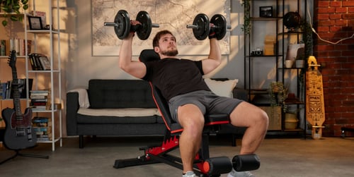 Full body trénink s činkami – jak trénovat celé tělo s jednoručními činkami