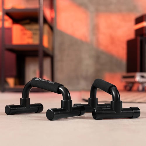 Uchwyty do pompek z tworzywa sz