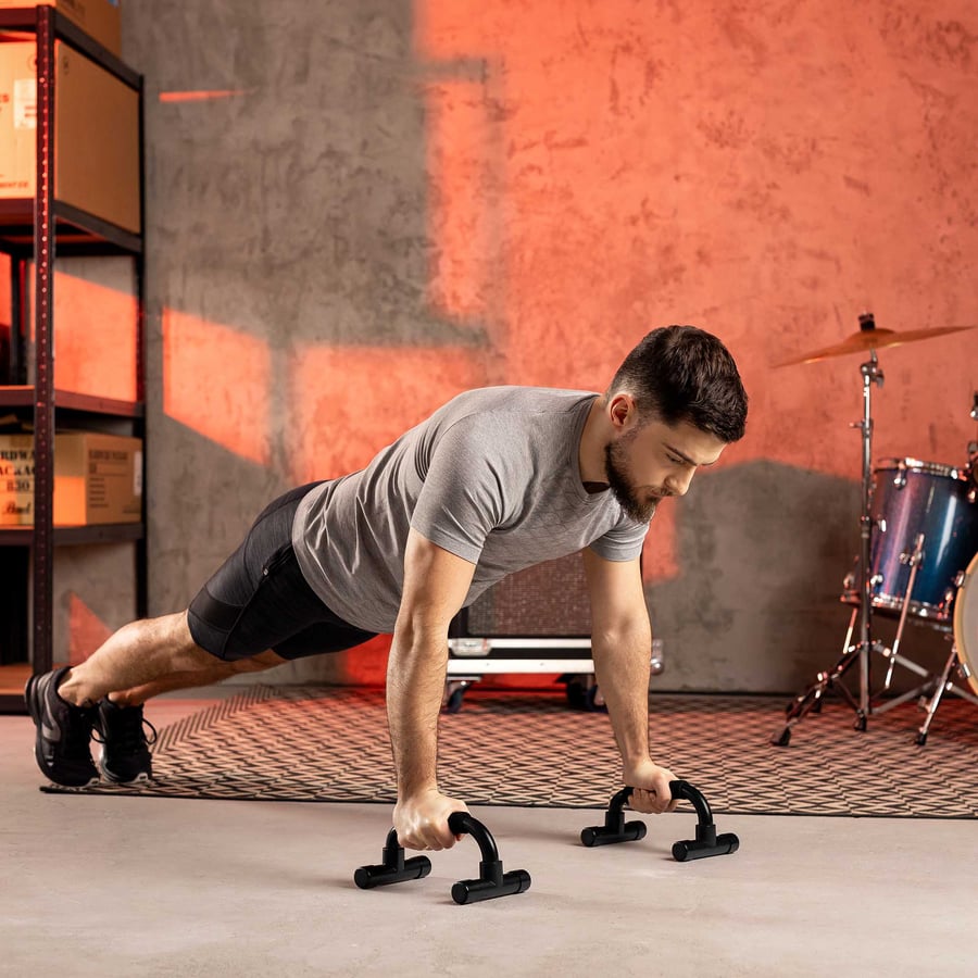 Uchwyty do pompek z tworzywa sz